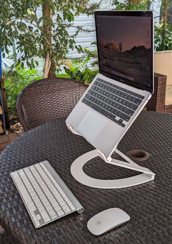 laptop stand no external keyboard