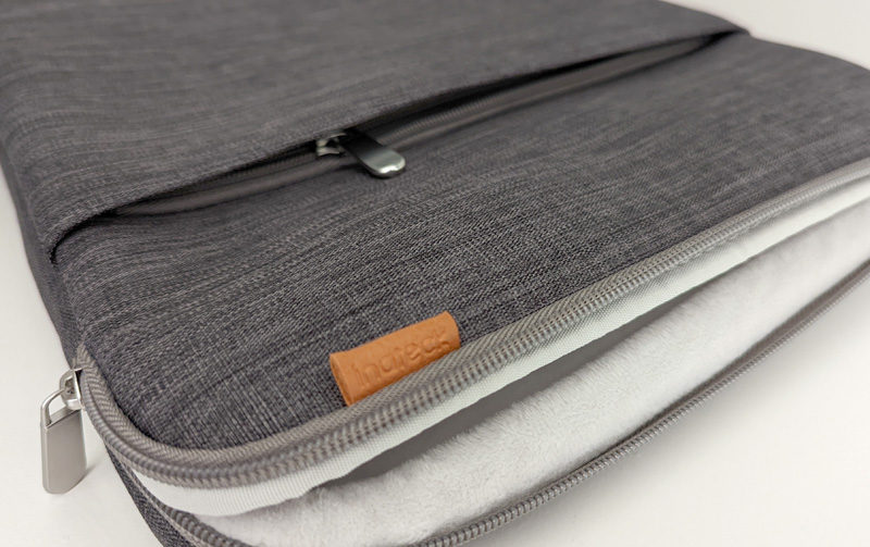 Inateck macbook outlet pro sleeve