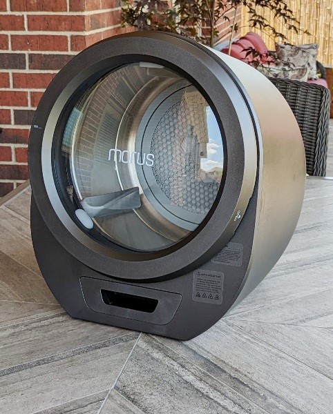 Morus Zero portable clothes dryer review - does it use a vacuum