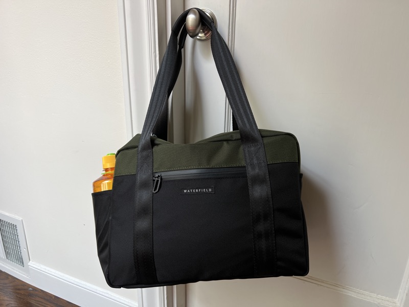 waterfield essential duffel 01