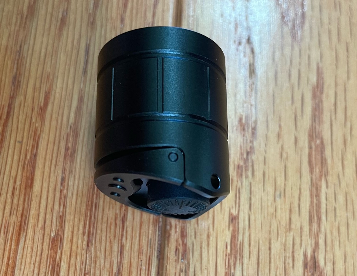 Klarus XT11GT Pro 2.0 flashlight review Copious photons to vanquish