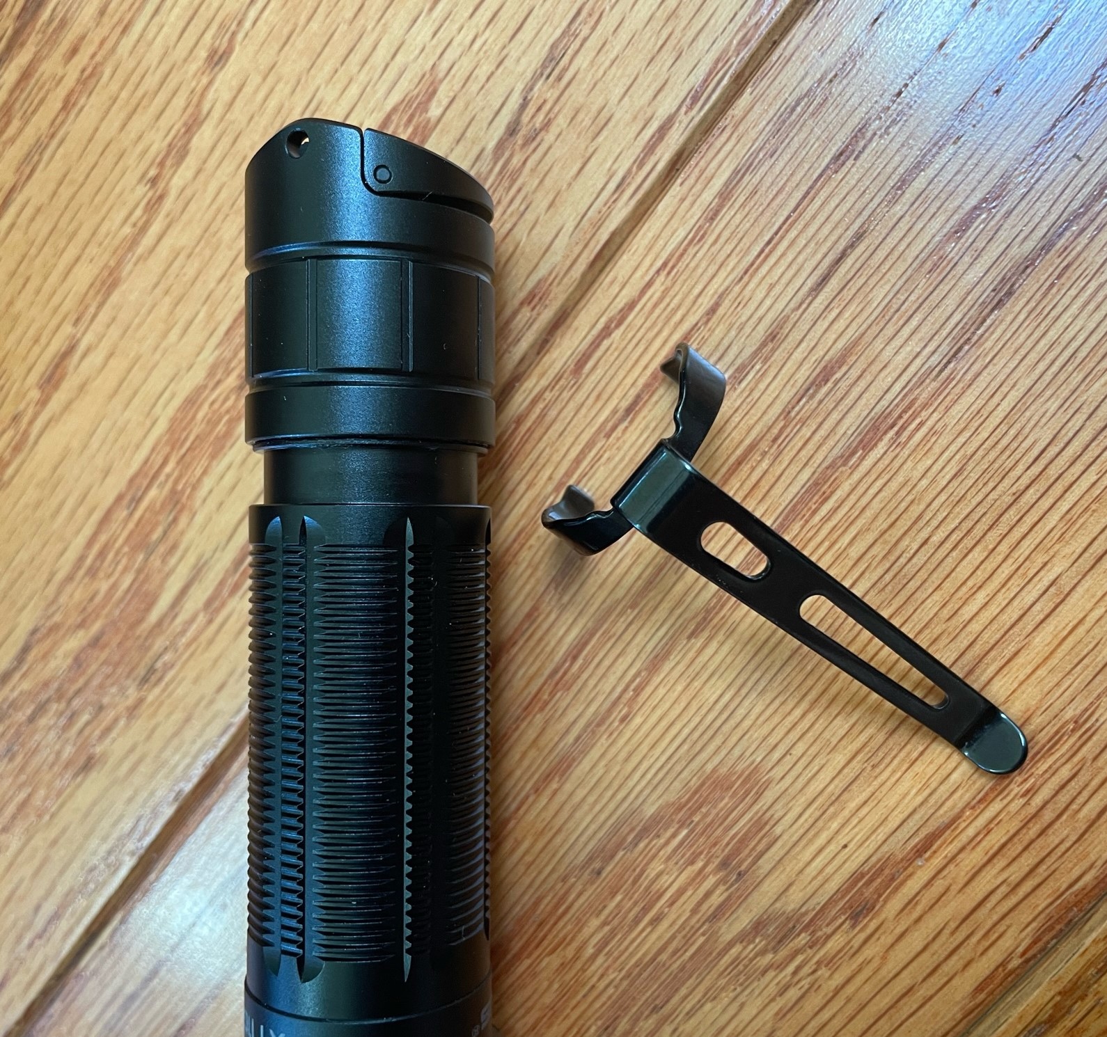 Klarus XT11GT Pro 2.0 flashlight review Copious photons to vanquish