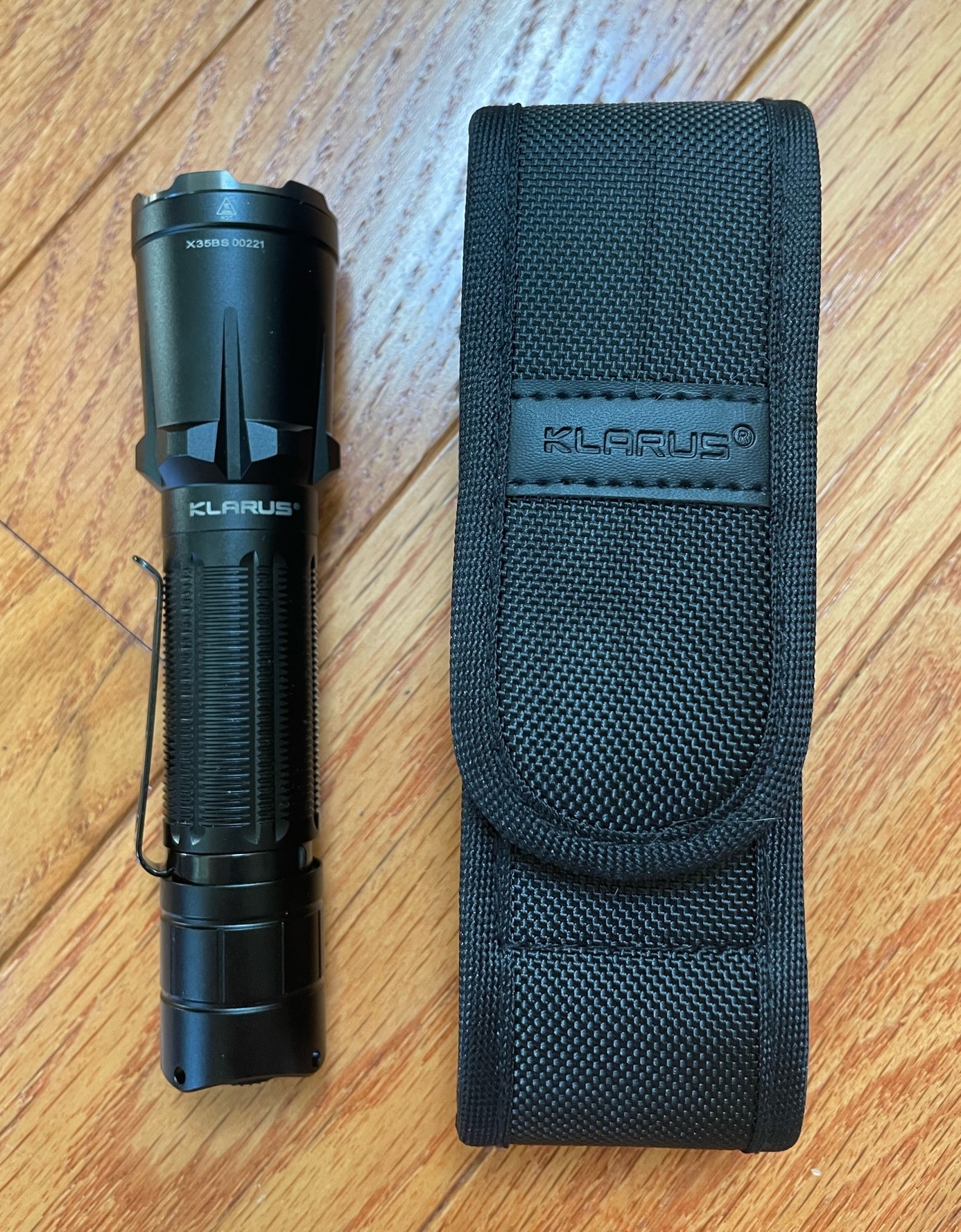 Klarus XT11GT Pro 2.0 flashlight review Copious photons to vanquish