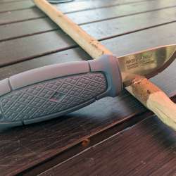 Morakniv Eldris Light Duty fixed blade knife review – a tough, little, inexpensive, workhorse of a knife