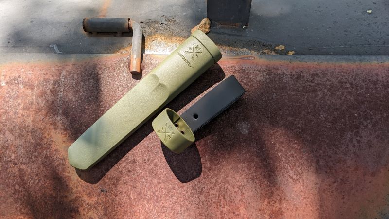 Morakniv Kansbol fixed blade knife review - It's a good knife. Just buy it.  You know you want to. - The Gadgeteer