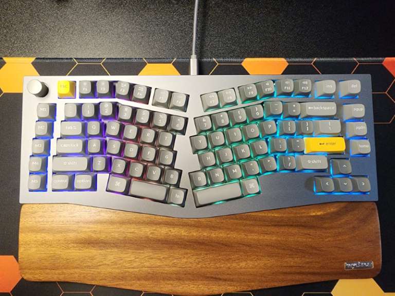 Keychron Q10 split mechanical keyboard review A 75 TKL Alice layout