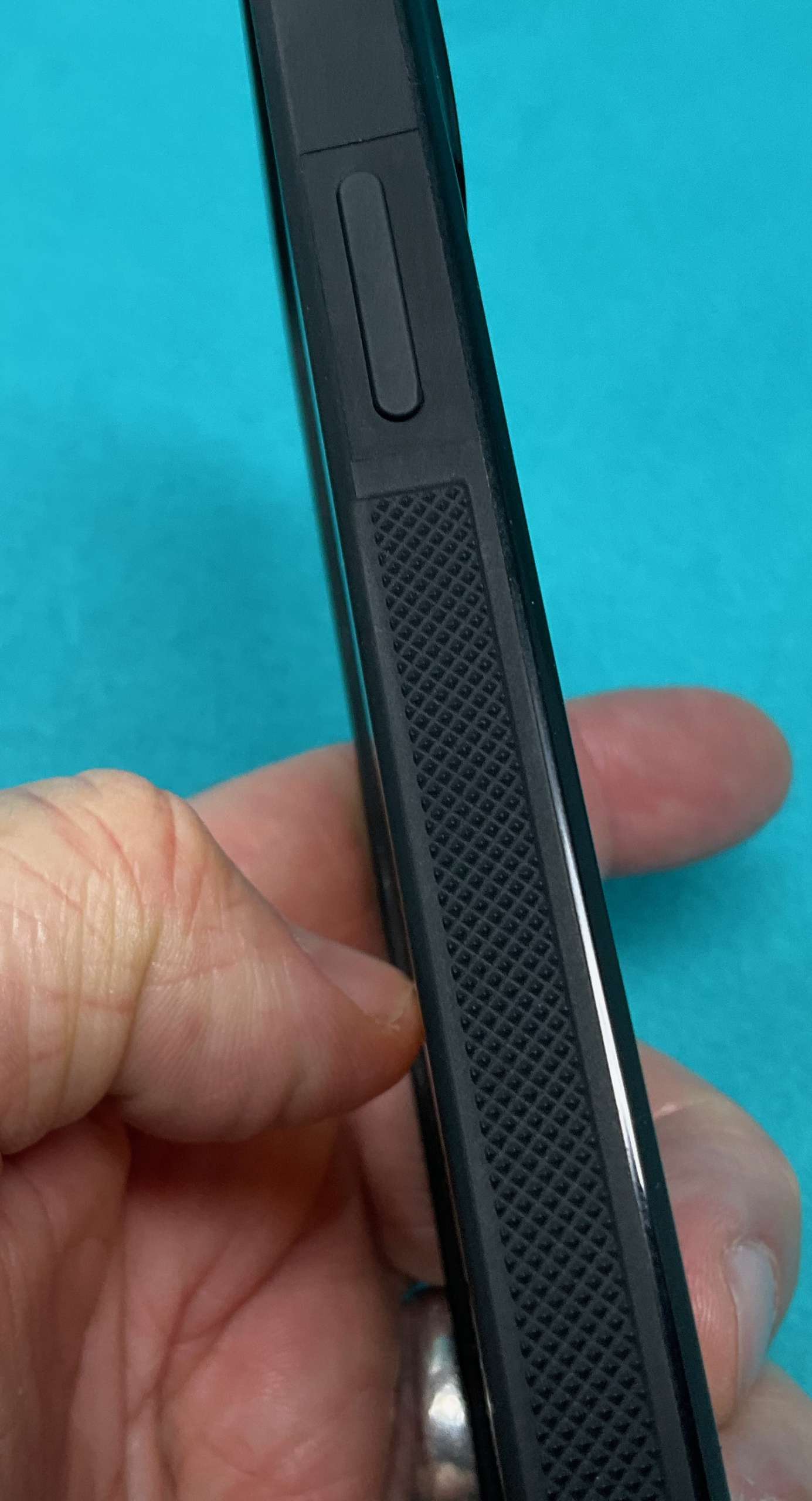 Monocarbon Carbon Fiber iPhone 13 Pro Max case review hedging your bets The Gadgeteer