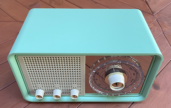 Original II Retro Radio / Bluetooth Speaker