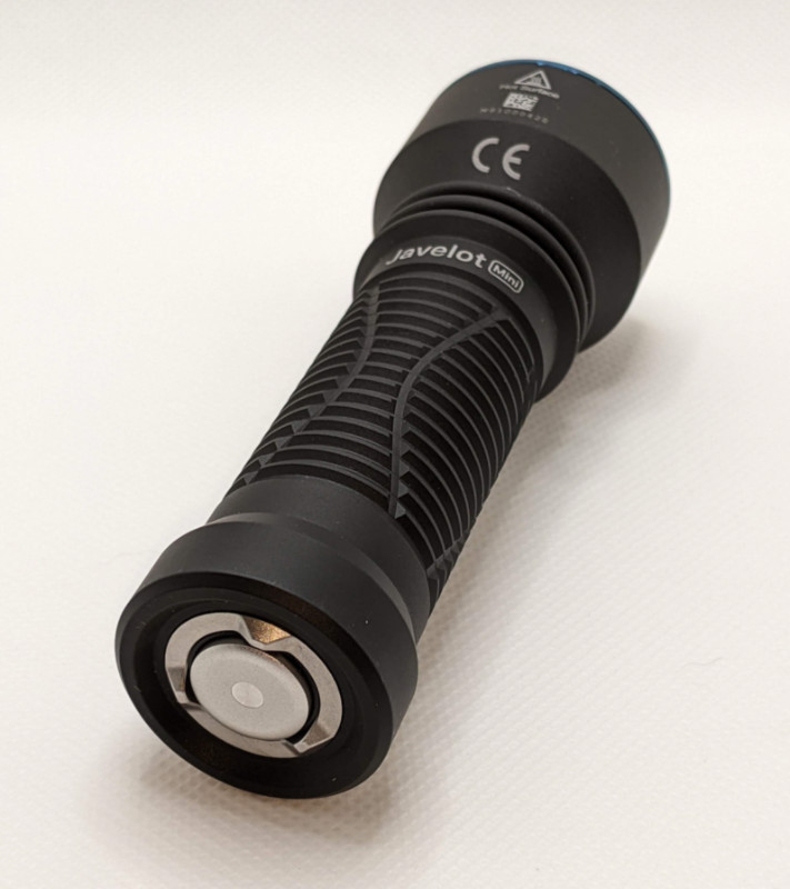 Olight Javelot flashlight review - A mini long range flashlight
