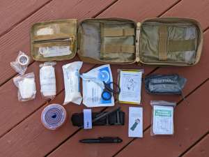 Decked X Pathfinder Survival Kit review - Have it, before you need it ...