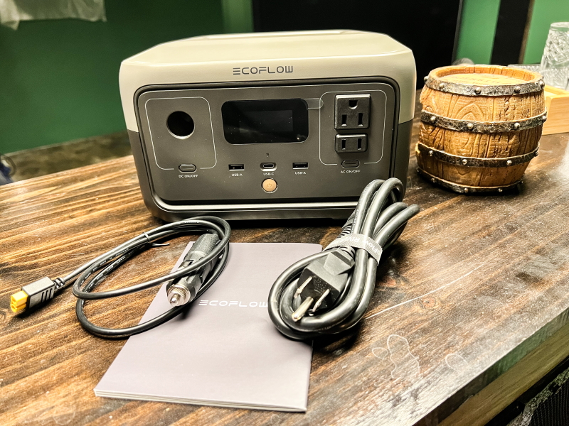 ECOFLOW RIVER 2 Portable Power Station User Guide