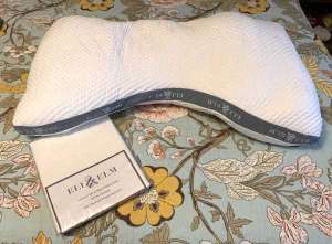 Ellee Large Pillow