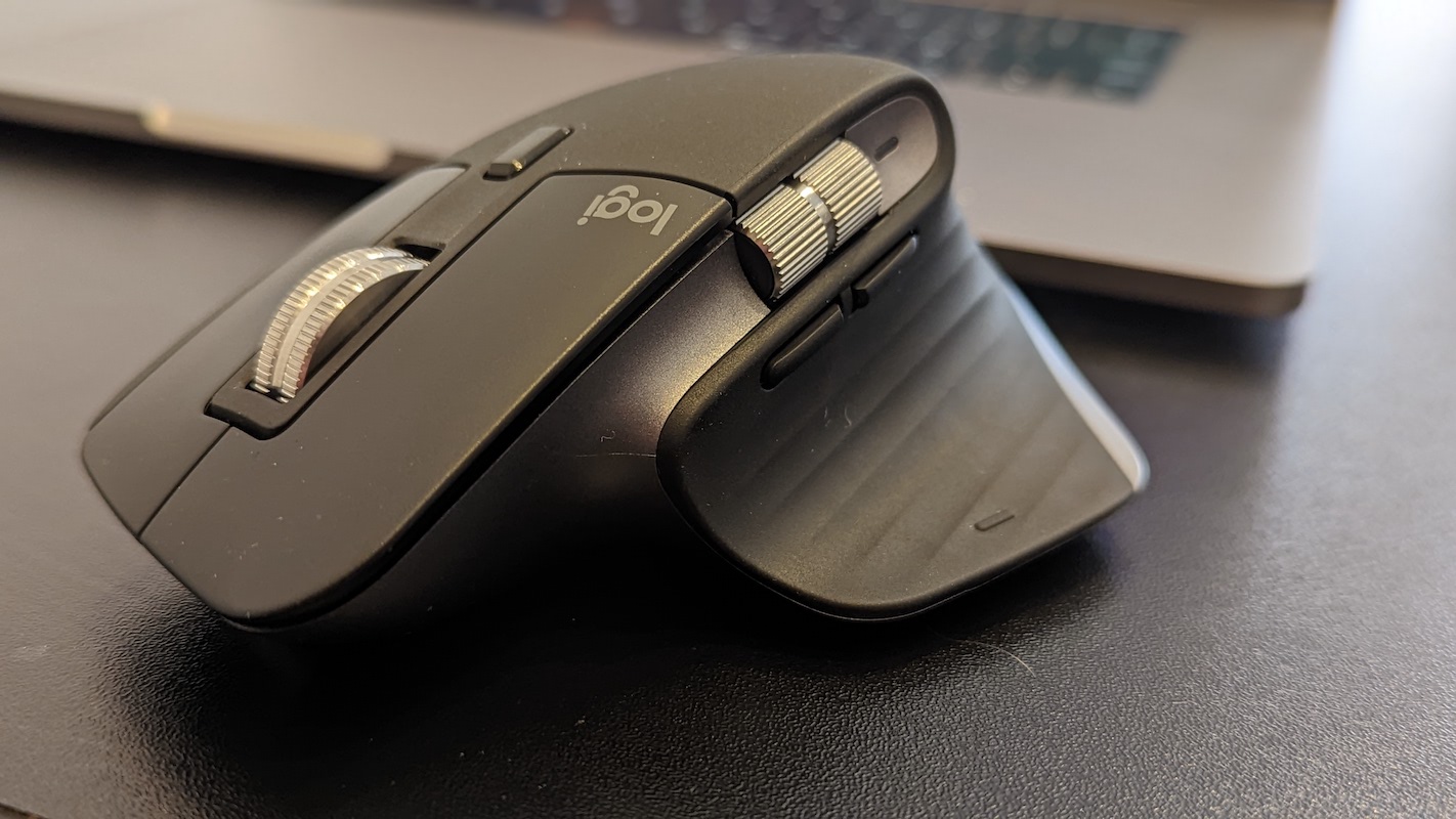 Logitech MX Mechanical Mini Keyboard for Mac, and MX Master 3S Mouse ...