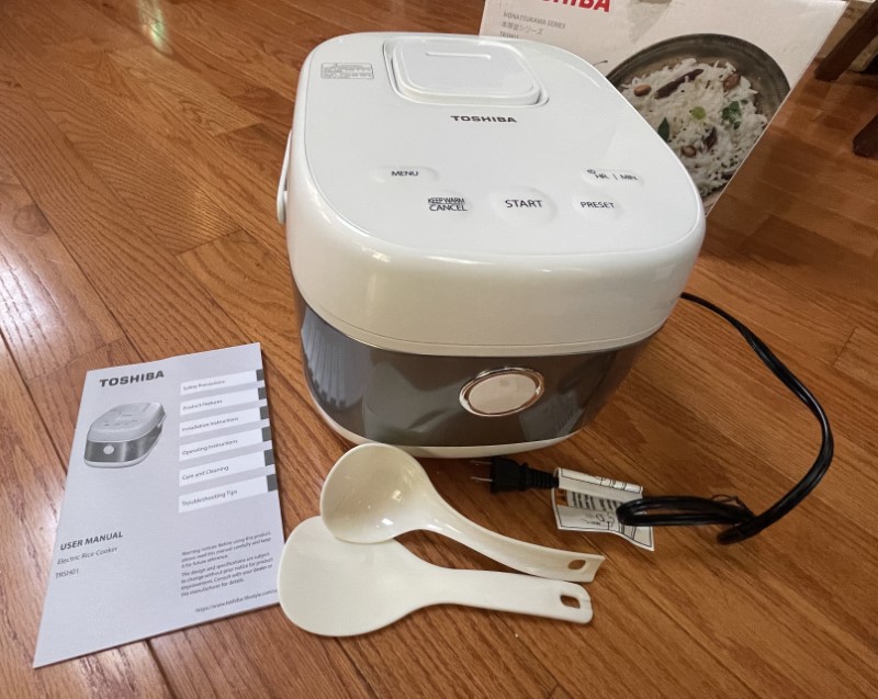 Review of the Toshiba 6-Cup Electric Rice Cooker - Delishably