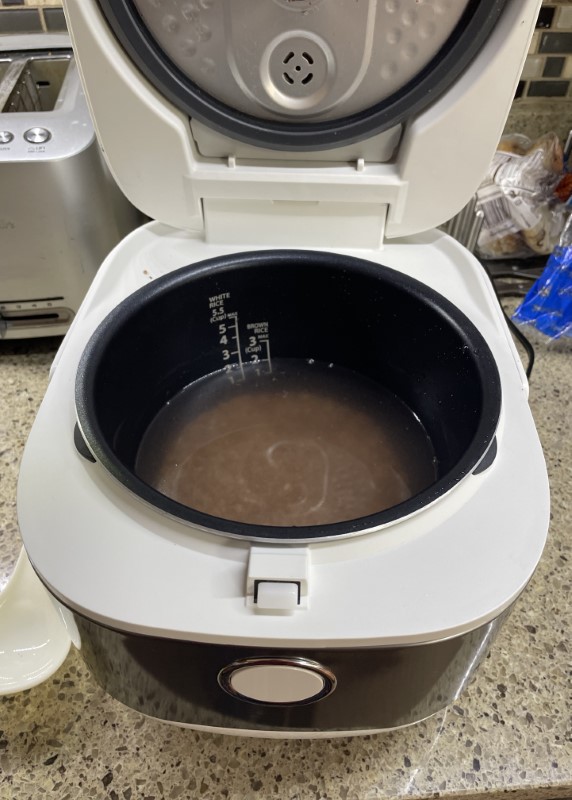 Review of the Toshiba 6-Cup Electric Rice Cooker - Delishably