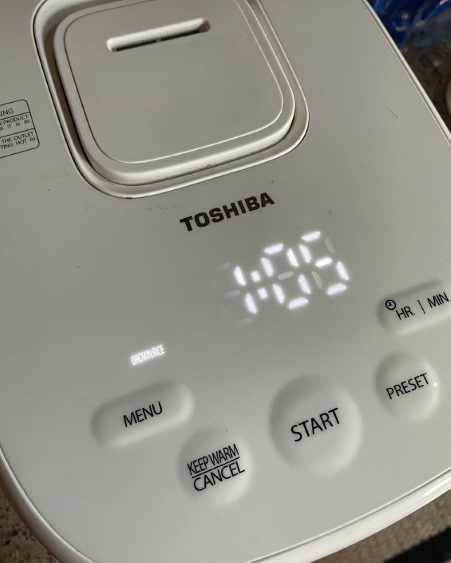 Toshiba TRSH01 Rice Cooker 29