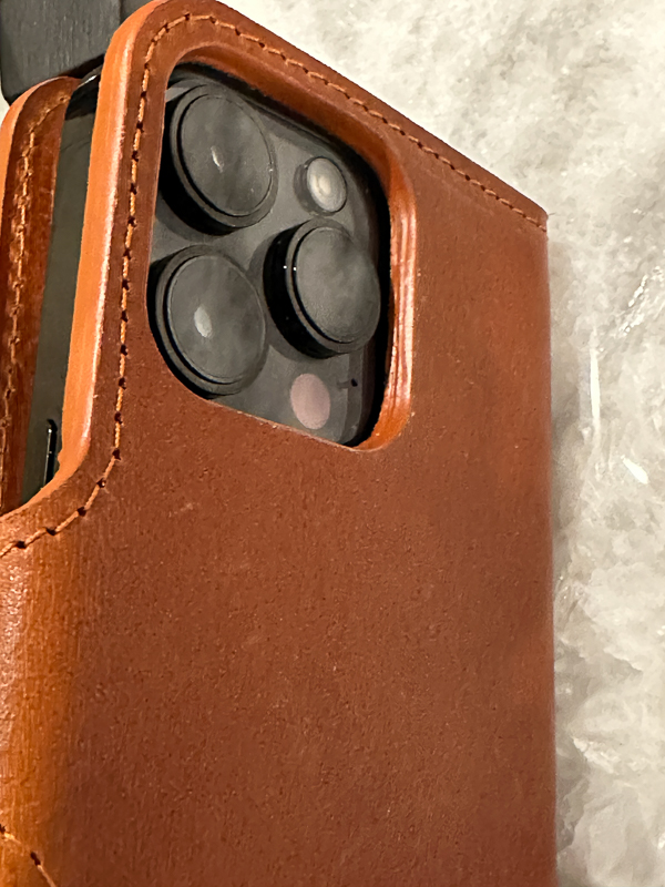 Geometric Goods Leather Folio Case Wallet with MagSafe for iPhone 14 Series Brown / iPhone 14 Pro