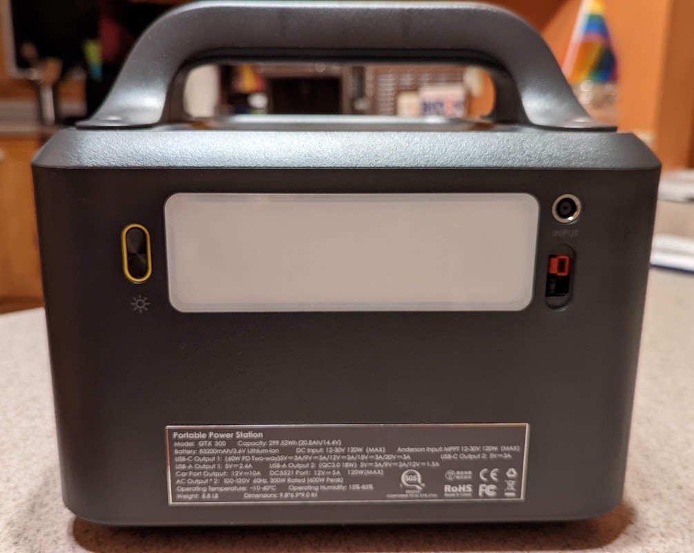 GOOLOO GTX300 Power Station review convenient power in a tidy package