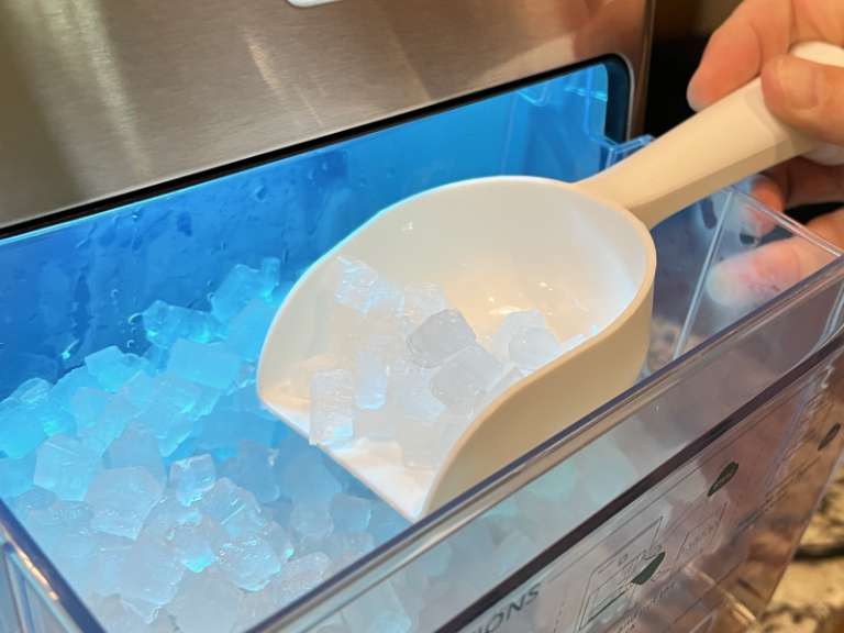 HiCOZY Ice Maker review a convenient source for extra nugget ice