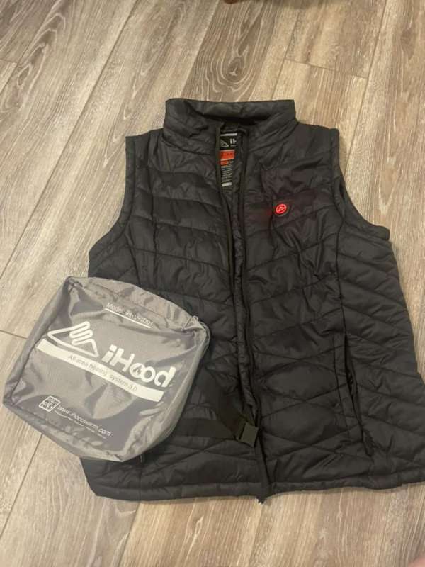 iHood women's lightweight heated vest review - The Gadgeteer