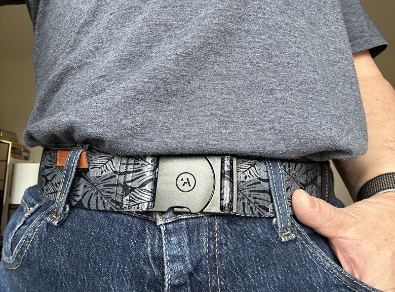 Arcade Performance Stretch Belt: Quick Review - Riding Gravel