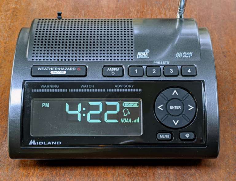 Midland WR400 weather alert radio review Looks good in any room in