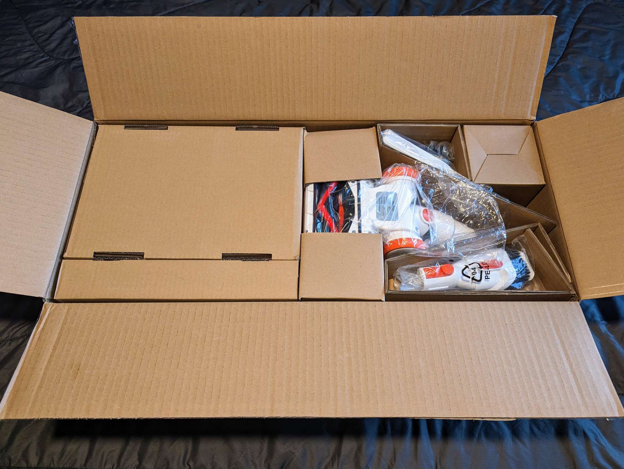 Redkey P8 Cordless Stick Vacuum review - Maximum power in compact form ...