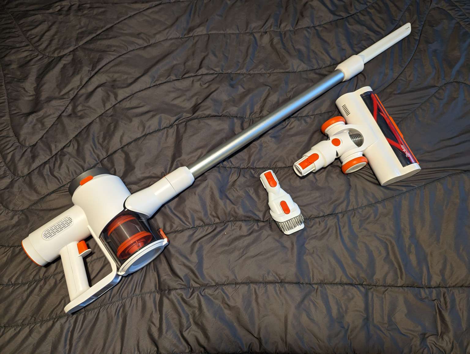 Redkey P8 Cordless Stick Vacuum review Maximum power in compact form