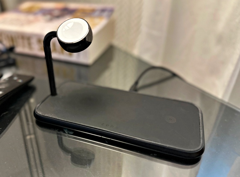 Zens Dual+Watch Aluminum Wireless Charger review - A near perfect solution  if you have the right phone case - The Gadgeteer