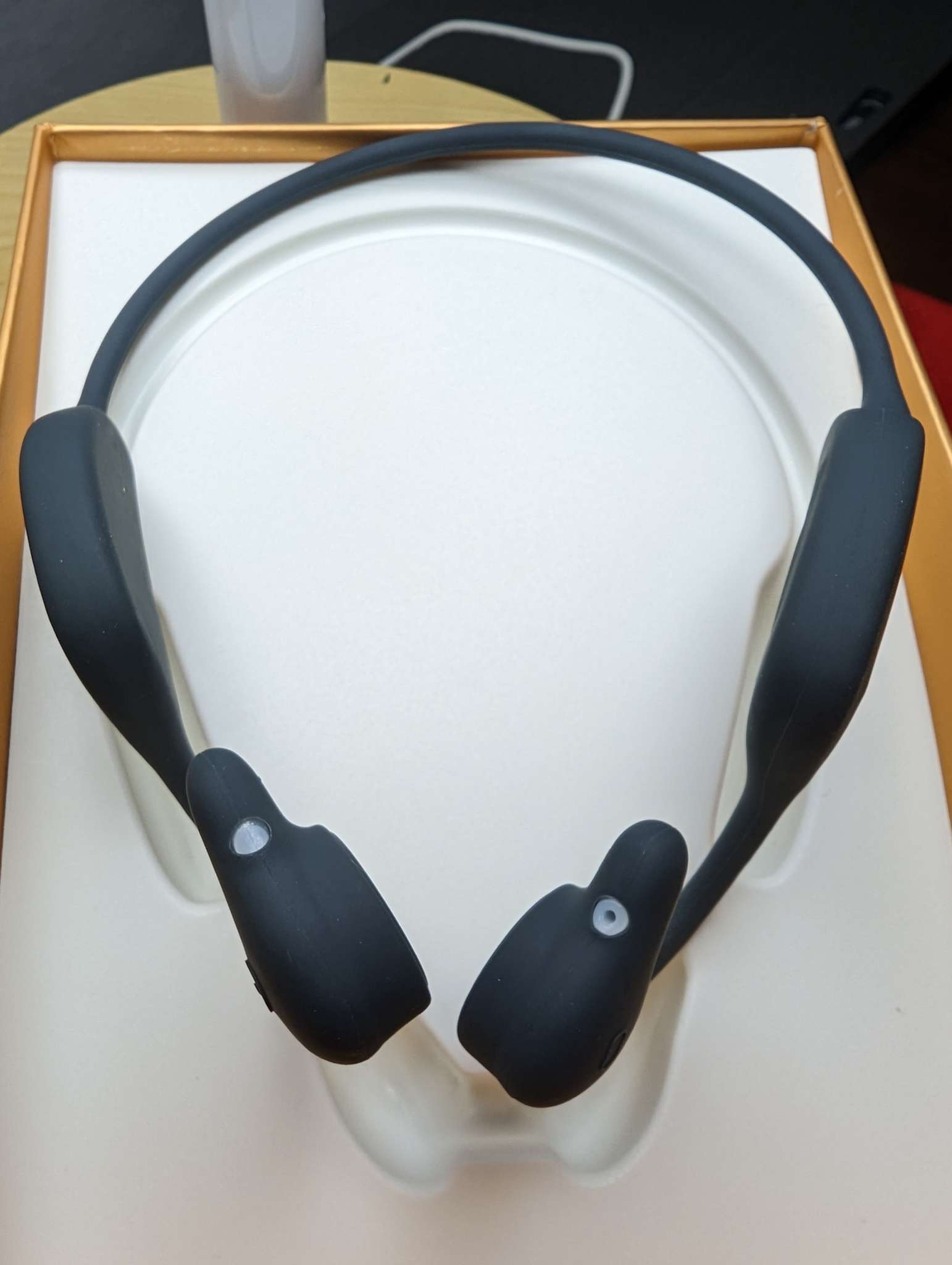 Naenka Runner Diver Bone Conduction Swimming Headphones review The