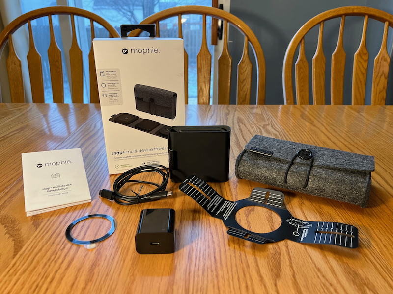 mophie snap+ multi-device travel charger package contents