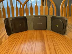 mophie snap+ multi-device travel charger