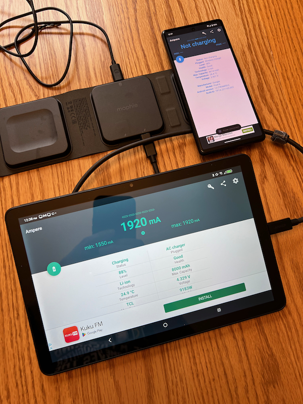 Charging TCL Tab 10 5G and Google Pixel 6 simultaneously