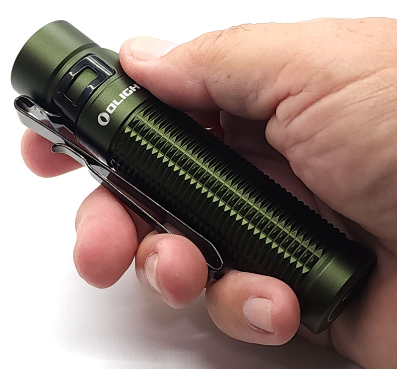 OLIGHT Baton 3 Pro Max flashlight hands-on review