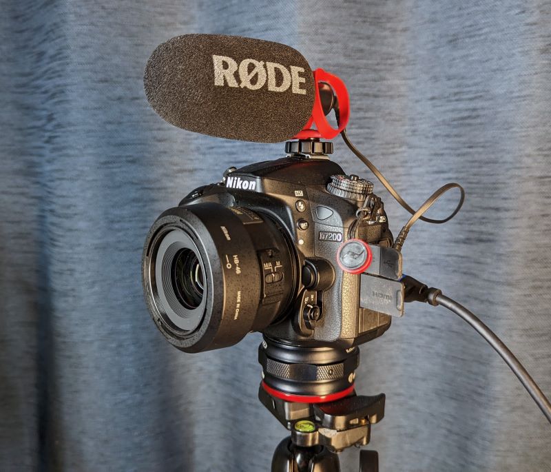  Rode VideoMicro Compact On-Camera Microphone with