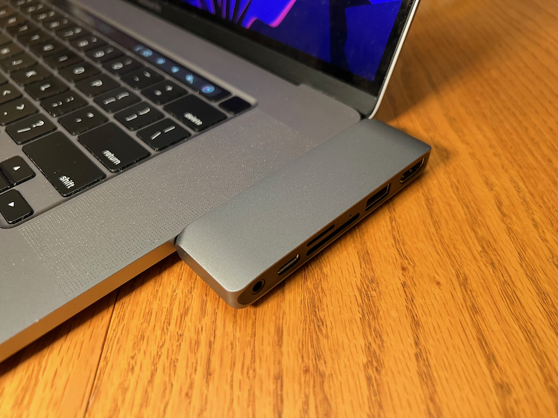 Satechi USB-C Mobile Pro Hub SD connected to my MacBook Pro