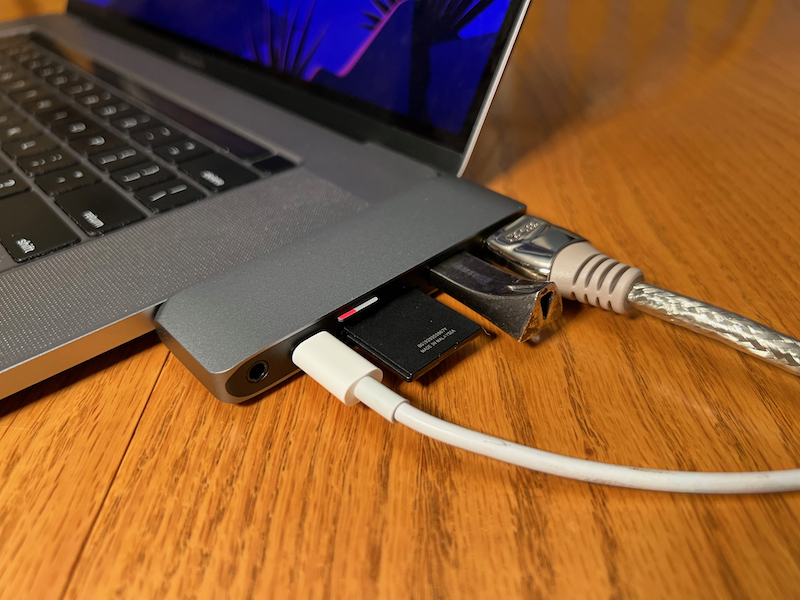 Satechi USB-C Mobile Pro Hub SD