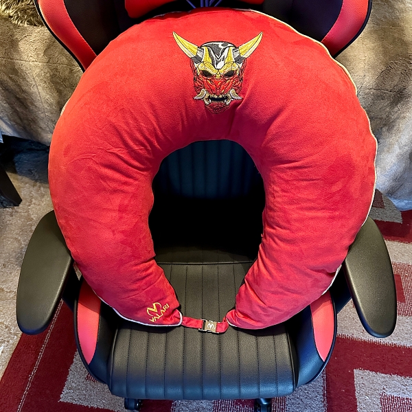 The Valari Pillow. Do your back a favour when Gaming 