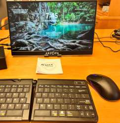 Arzopa 17 inch Monitor 1