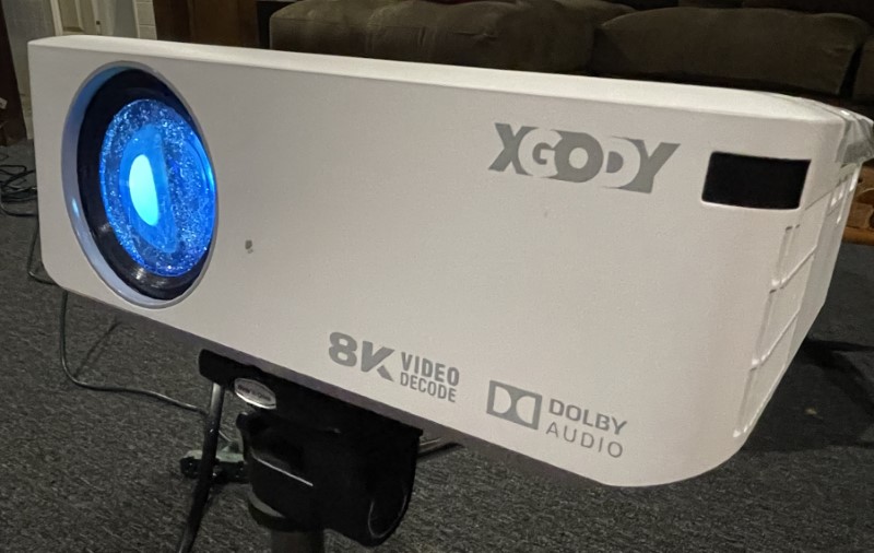 Xgody X1 video projector 24
