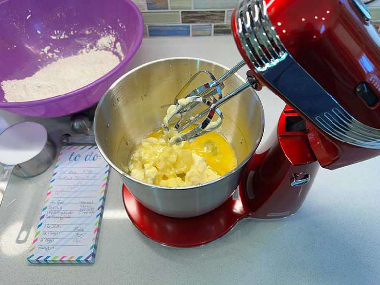 Dash Everyday Stand Mixer review The Gadgeteer