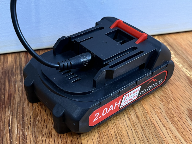 POTENCO Mini Chainsaw review - handy for trimming small branches - The  Gadgeteer