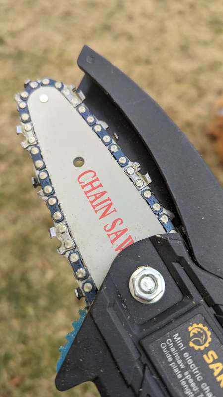 Saker multifunction mini chainsaw review - punches above its weight class -  The Gadgeteer