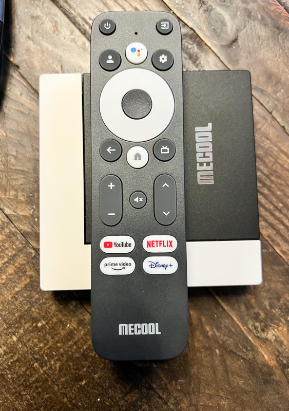 MECOOL KM7 Plus TV Box 8