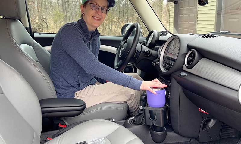 CYEVA Car Cup Holder Expander video review - I like big cups and I can not  lie - The Gadgeteer