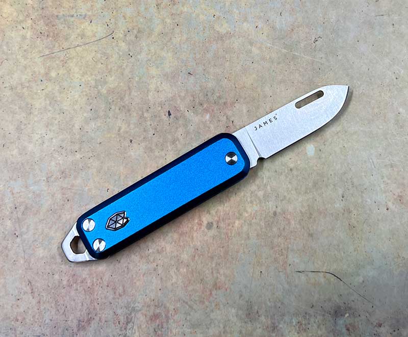 James Brand Elko knife review - a mini pocket knife with extra features -  The Gadgeteer