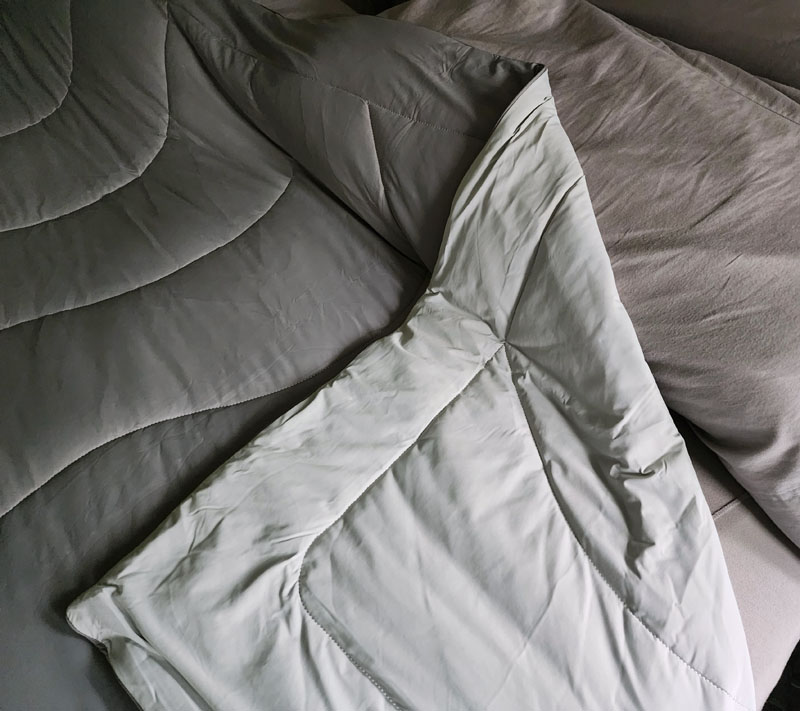 rest coolingcomforter 1