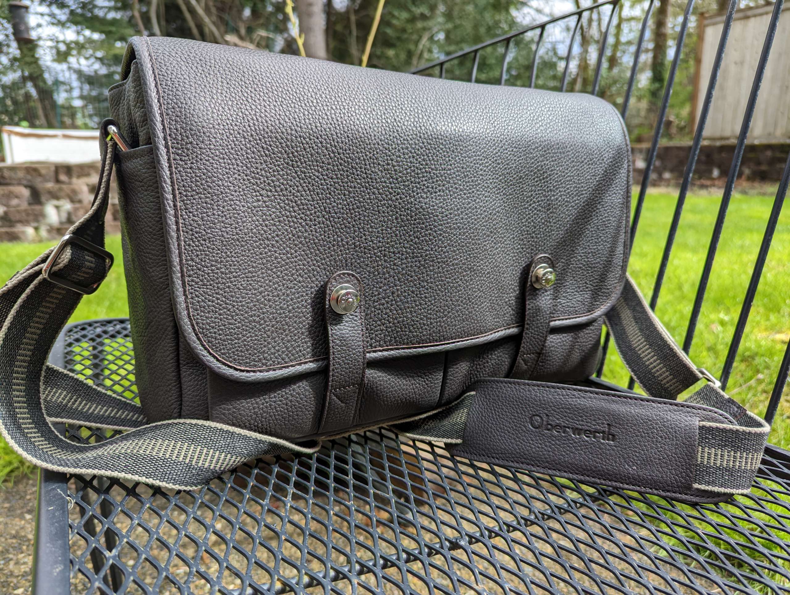 Oberwerth William Camera and Messenger Bag review - a timeless