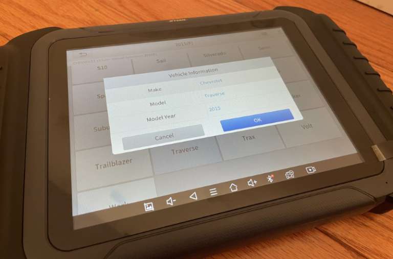 XTool D8 automotive smart diagnostic system review Powerful OBD2 car