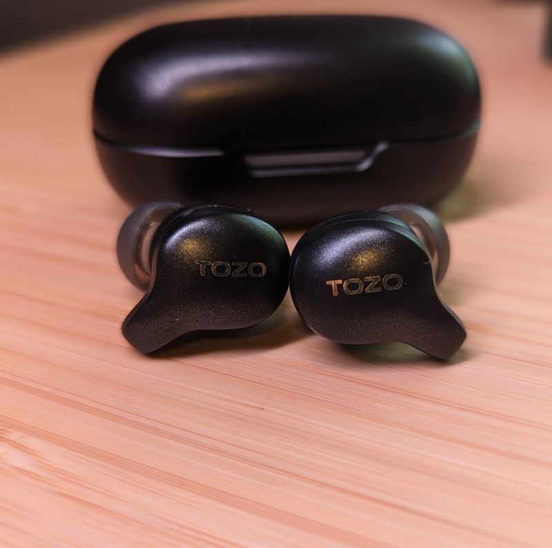 Tozo best sale earbuds review